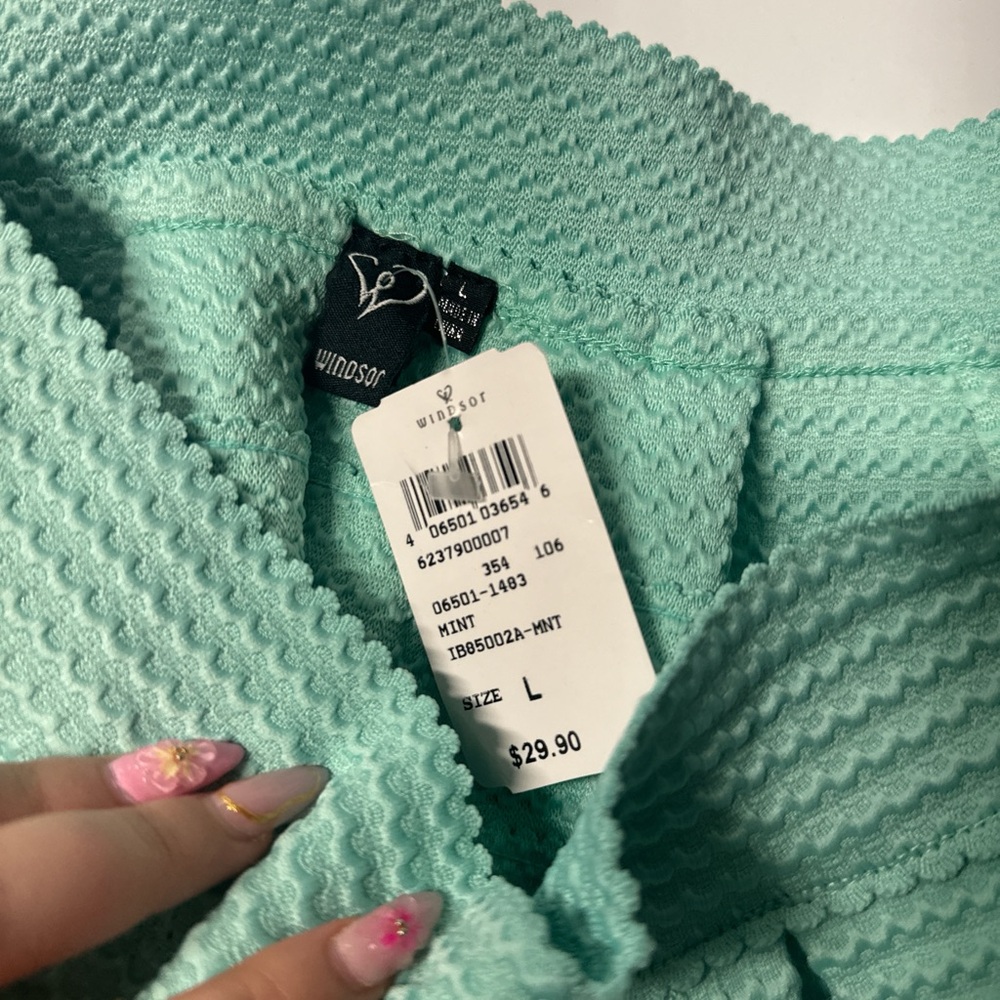 Windsor teacup skirt